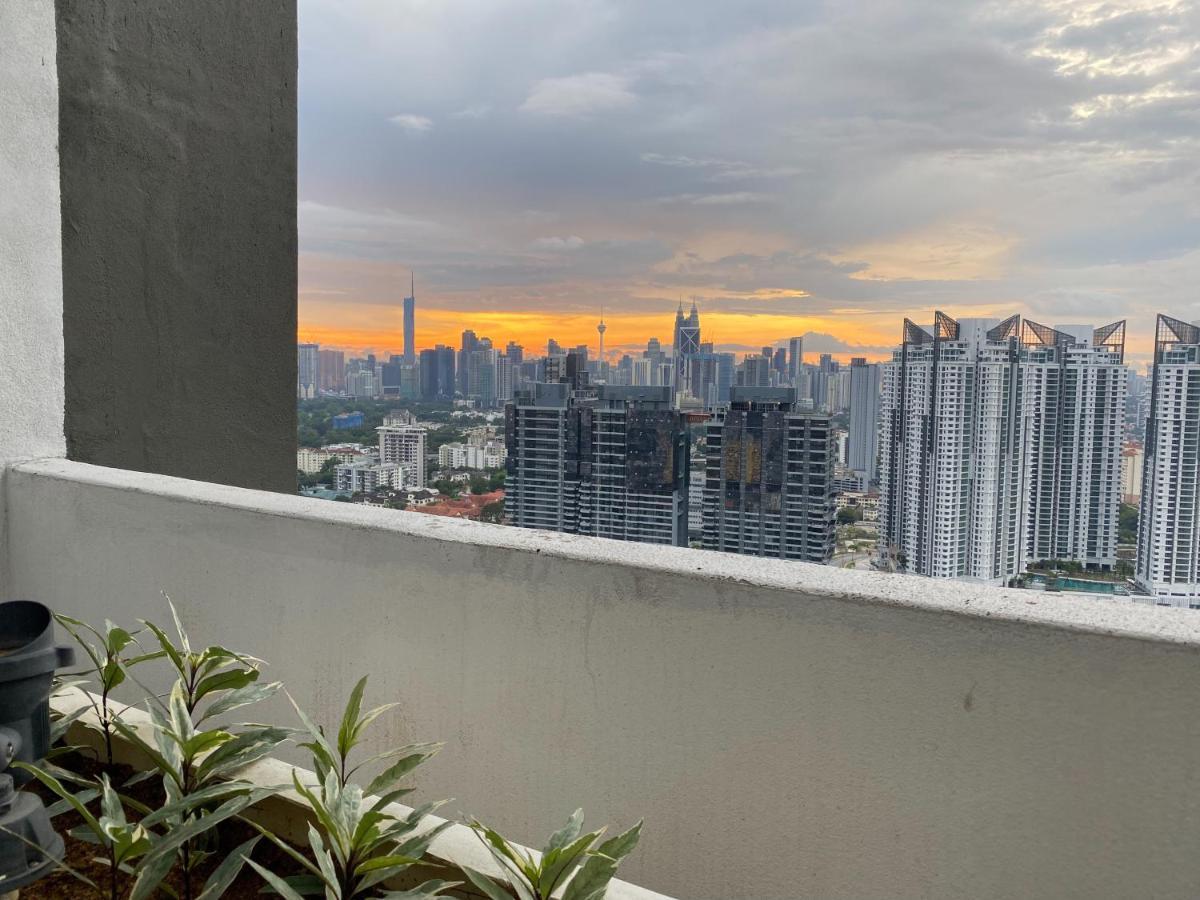 Skyline Garden 2 Bedrooms Homestay Near Klcc Kuala Lumpur Extérieur photo